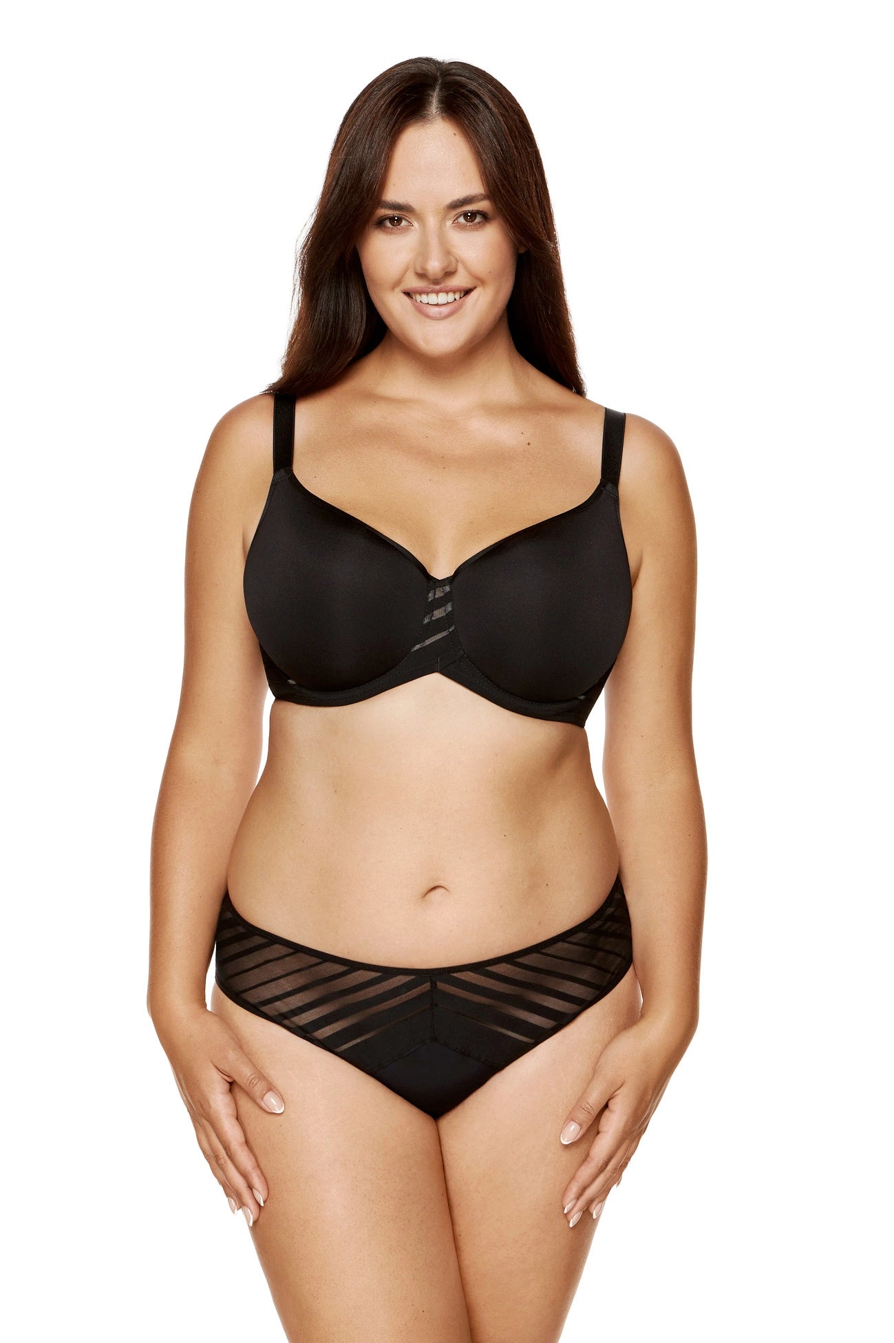Luna smooth padded bra black (Discount Group A) | Gorteks | MySalvio